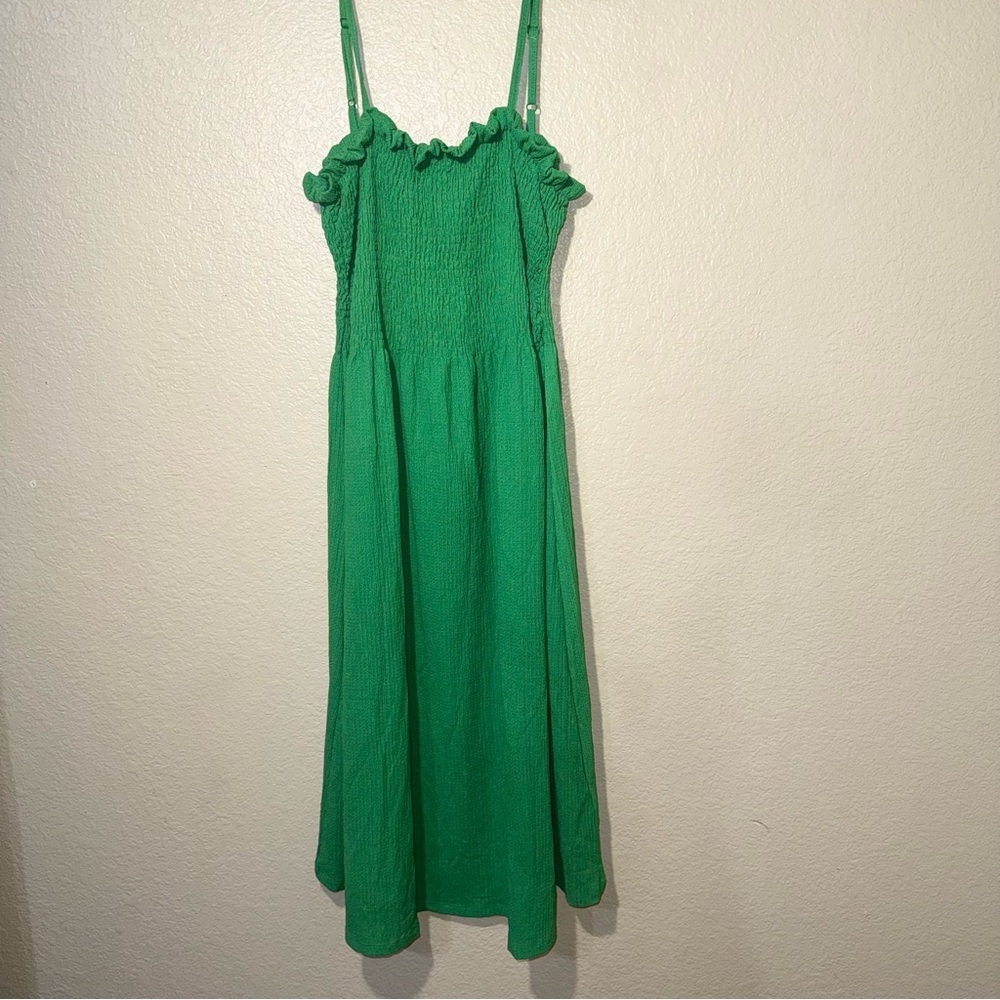 H&M Smocked Midi Dress Women’s XL Green Ruffle Strap Flowy Sundress Garden Party
